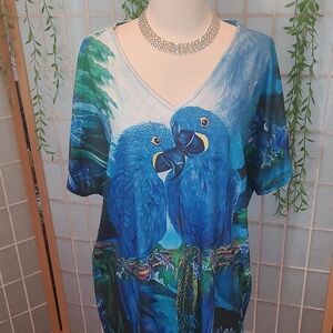 Majestic Blue Hyacinth Macaw Art Top